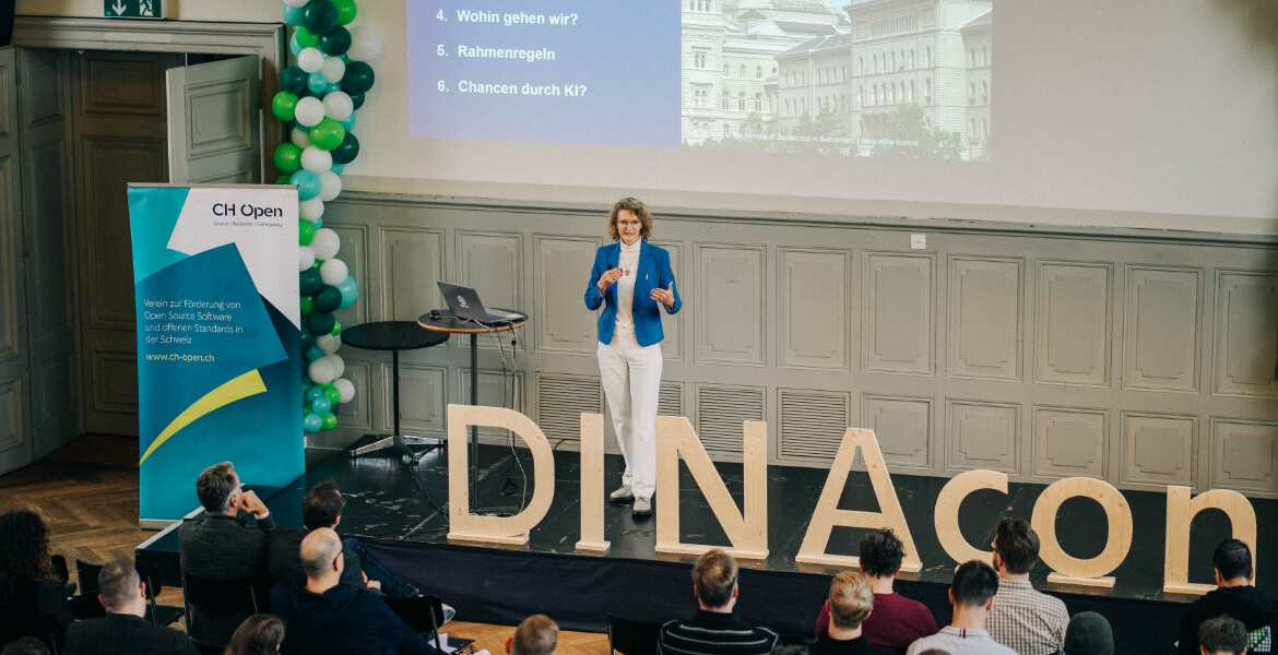 Dr. Jacqueline Kucera as keynote speaker at DINAcon